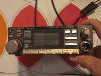 YAESU FT 2700 RH