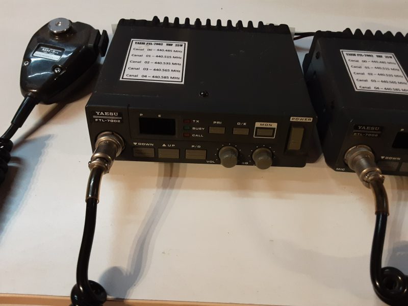 LOTE 3 emisoras juntas UHF