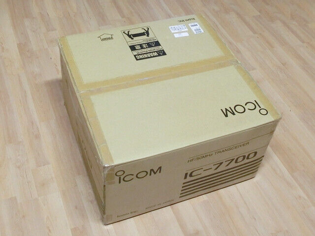 ICOM IC-7700. REBAJADO