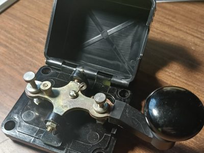 Keyer telegrafía, militar