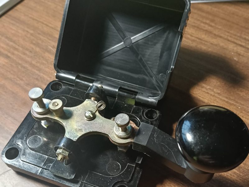 Keyer telegrafía, militar