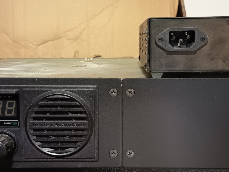 Repetidores UHF, VHF, Duplexores y Antenas