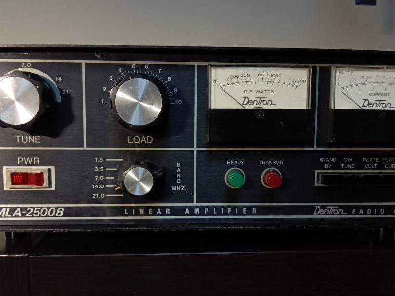Amplificador lineal HF DenTron MLA-2500B – Para revisar / reparar