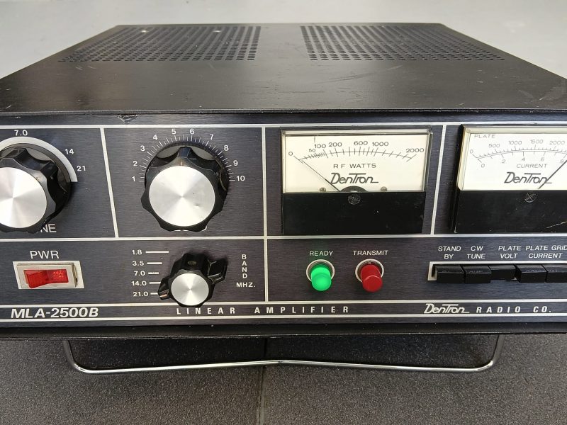 Amplificador lineal HF DenTron MLA-2500B – Para revisar / reparar