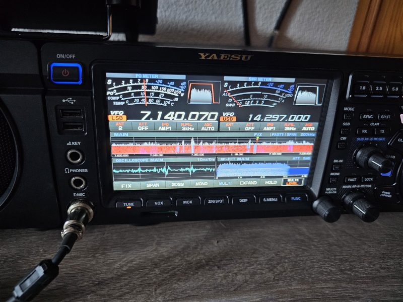Yaesu FTDX101-MP