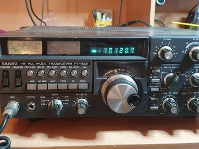Compro Yaesu FT-102