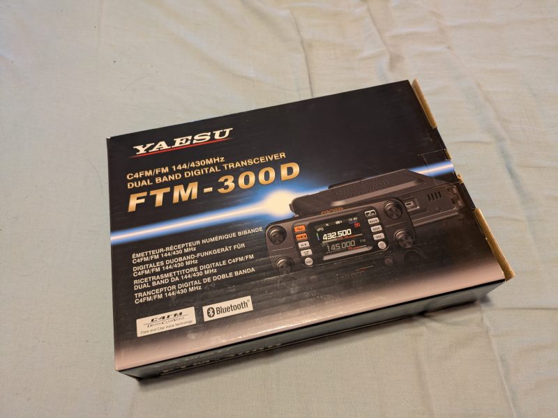 Emisora bibanda YAESU FTM-300D