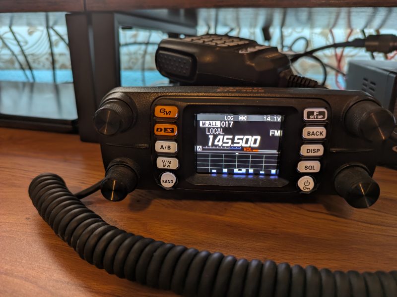 Emisora bibanda YAESU FTM-300D