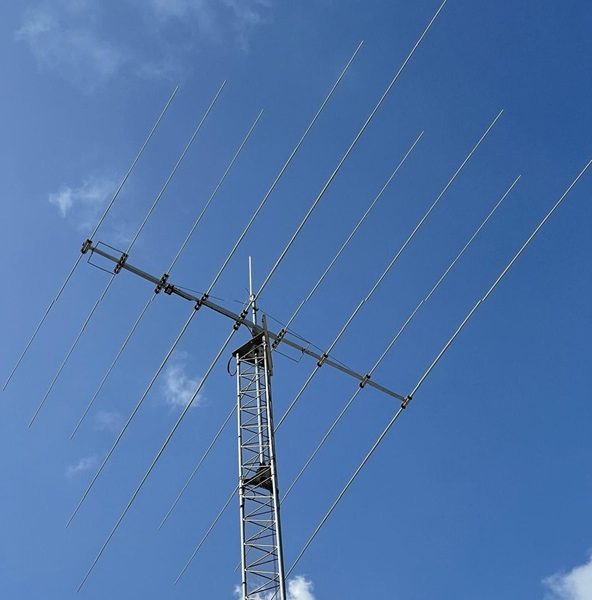 Antena Yagi 9 elementos 5 bandas